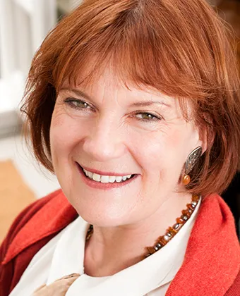 Photo of Kirsty MacGregor